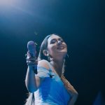 Raisa Nyanyikan ‘Mantan Terindah’ di Panggung, Curhat Patah Hati