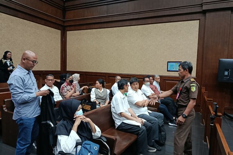 Eks Pejabat Telkom Didakwa Rugikan Negara Rp 464,9 M, Buat Pengadaan Fiktif untuk Target Bisnis Eks Pejabat Telkom Didakwa Rugikan Negara Rp 464,9 M, Buat Pengadaan Fiktif untuk Target Bisnis
