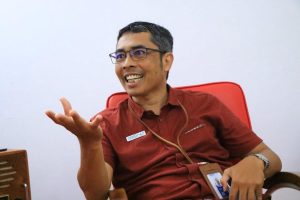 Viral! Dirut BUMD Bekasi Tidur Saat Rapat DPRD