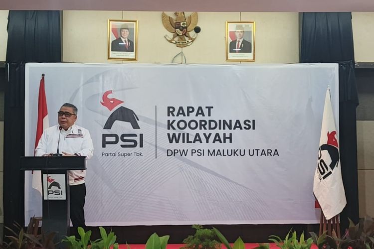 Ketua Harian DPP PSI Sebut Jokowi Tukang Kayu, Tapi Jadi Presiden Ketua Harian DPP PSI Sebut Jokowi Tukang Kayu, Tapi Jadi Presiden