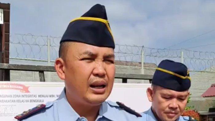 Jebakan Pacar Vita Amalia di Lapas Bengkulu, Sumpah Injak Kitab Suci Jebakan Pacar Vita Amalia di Lapas Bengkulu, Sumpah Injak Kitab Suci