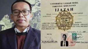 Roy Suryo Kritik Foto Ijazah Jokowi: Itu Bukan Joko Widodo
