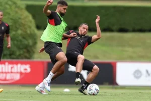 Alisson diincar Milan, Liverpool alami krisis performa