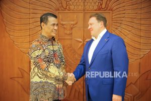 Anak Presiden Belarusia Bertemu Menteri Pertanian untuk Investasi Pertanian