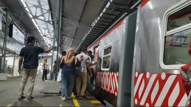 Jadwal KRL Solo-Jogja 21 Desember 2025 dari Palur ke Tugu Yogyakarta Jadwal KRL Solo-Jogja 21 Desember 2025 dari Palur ke Tugu Yogyakarta