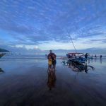 Pemandangan pagi indah di Pantai Pananjung, daya tarik wisata Pangandaran