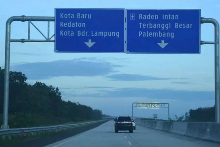 Panduan road trip Lampung ke Jakarta: 7 tol penting yang wajib diketahui Panduan road trip Lampung ke Jakarta: 7 tol penting yang wajib diketahui