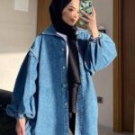15 Warna Jilbab yang Cocok untuk Baju Biru Denim, Elegan!