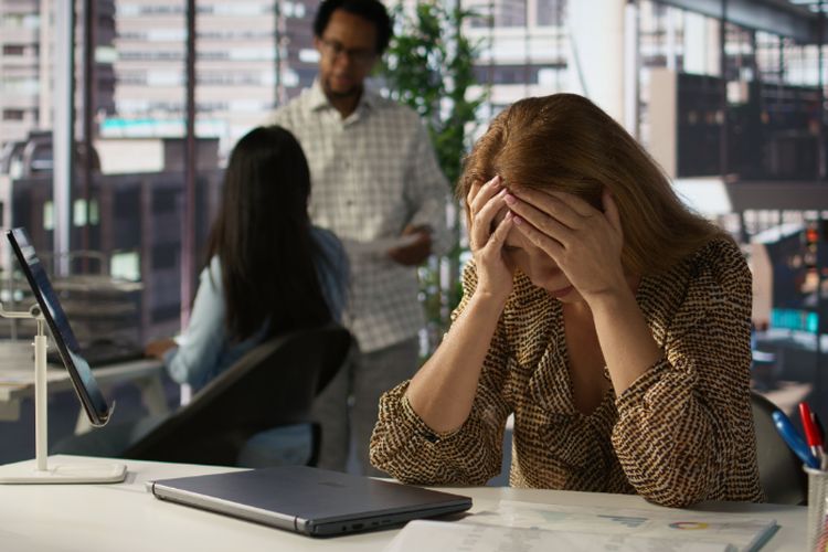 Merasa kelelahan di tempat kerja? Ini cara mengatasi burnout sesuai zodiak, cocok untuk jadi panduan! Merasa kelelahan di tempat kerja? Ini cara mengatasi burnout sesuai zodiak, cocok untuk jadi panduan!