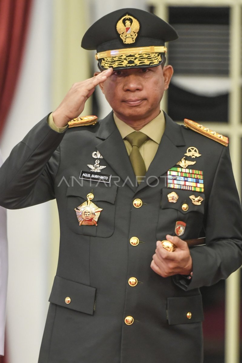 Jenderal Bintang Empat Pendamping Menhan Ziarah ke Makam Jusuf Jenderal Bintang Empat Pendamping Menhan Ziarah ke Makam Jusuf