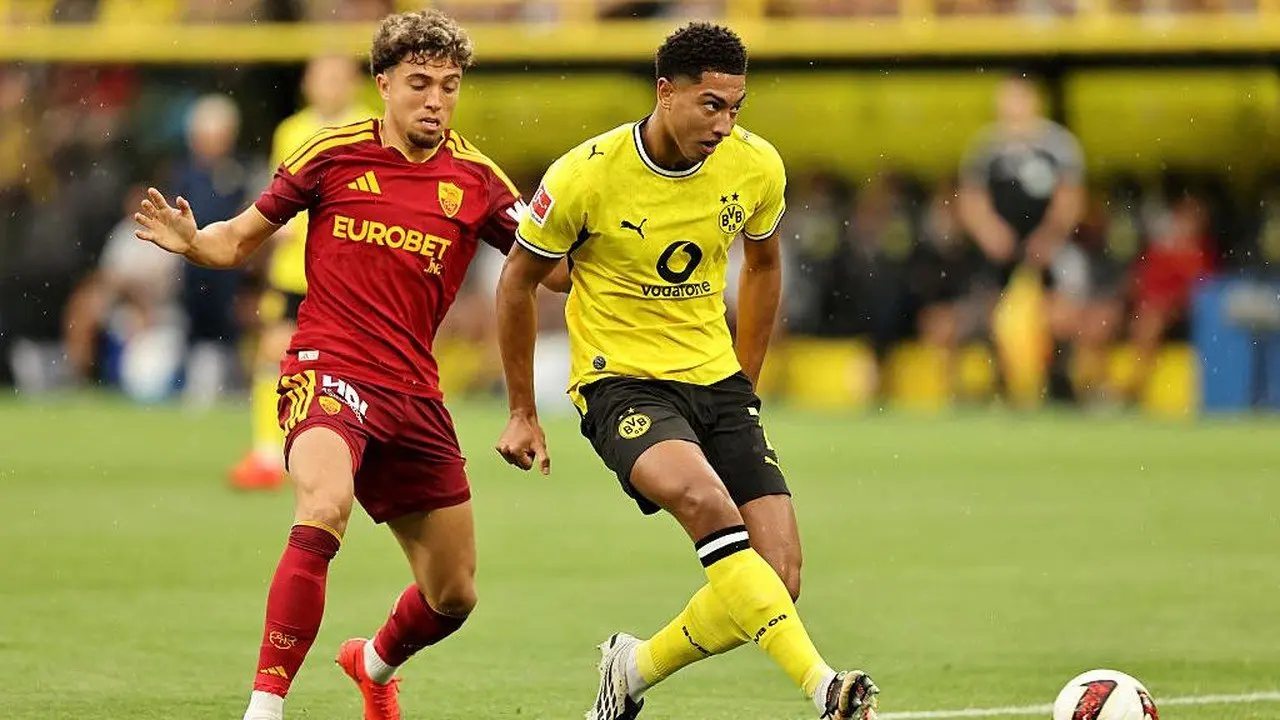 Hasil Imbang 2-2 Warnai Laga Pramusim Roma vs Dortmund